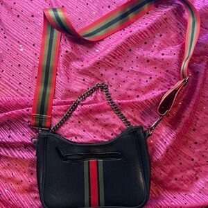 Haute Shore Navy Bag Neoprene W Red Green Accents Adjustable Strap + Metal Chain